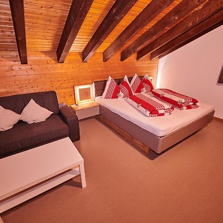 Hôtel Montlinger Schwamm à Oberriet Extérieur photo