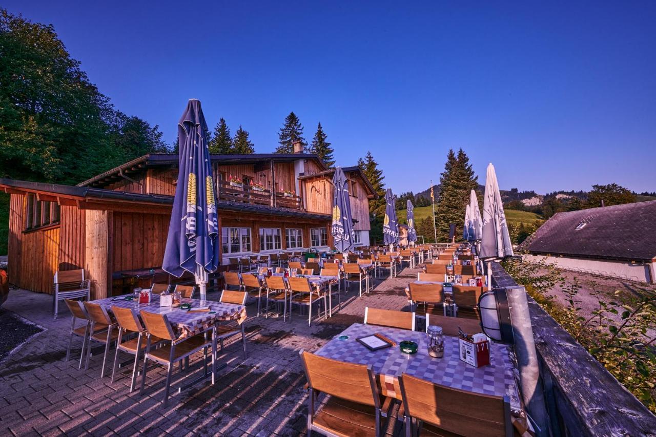 Hôtel Montlinger Schwamm à Oberriet Extérieur photo